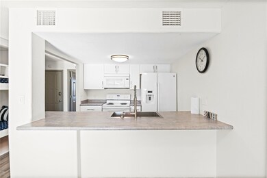 2292 N Fulton Beach Rd unit 702, Rockport, TX 78382 - photo 7