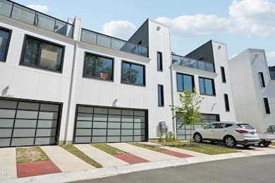 49-web-or-mls-Jade St-0305-049