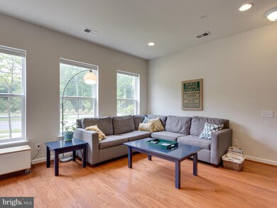 2980 Rittenhouse Cir unit 15, Fairfax, VA 22031 - photo 6