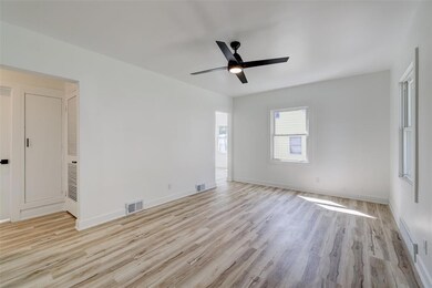 1709 59th St, Des Moines, IA 50322 - photo 4