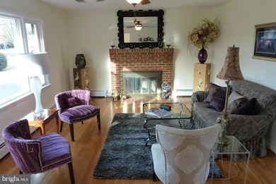 8003 Hillcrest Dr, Manassas, VA 20111 - photo 7