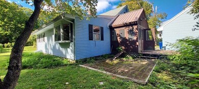 233 Strong St, Amherst, MA 01002 - photo 3