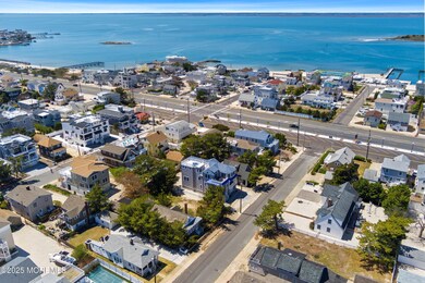 16 E Goldsborough Ave, Beach Haven, NJ 08008 - photo 4