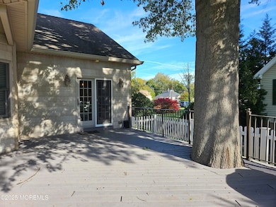 90 Saint Peters Place, Keyport, NJ 07735 - photo 7