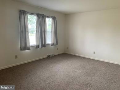 207 N Linden Ave, Greencastle, PA 17225 - photo 3