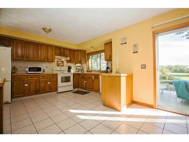 23 S Grove Ave, Warren, RI 02885 - photo 4