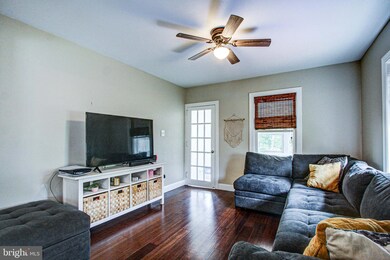 409 Central Ave, Souderton, PA 18964 - photo 5