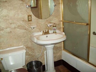 Bathroom full bathroom on first floor