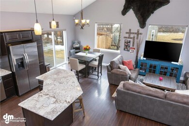 03-Living Room-ELKO0473