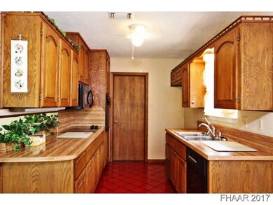 1804 Boland St, Copperas Cove, TX 76522 - photo 3