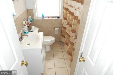 2614 Erdman Ave, Baltimore, MD 21213 - photo 5