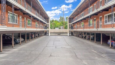 409 Lathrop Ave unit 2E, River Forest, IL 60305 - photo 4