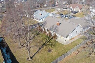 613 Loran Ln, Raymore, MO 64083 - photo 3