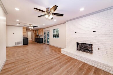 53 Coffee Tavern Rd, Bedford, TX 76022 - photo 4