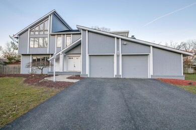 12GlenviewDr-3