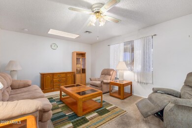 8361 E Lakeview Ave, Mesa, AZ 85209 - photo 4