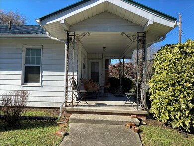 805 Dixon Ave, Asheboro, NC 27203 - photo 4