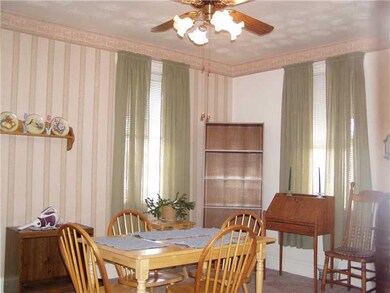 Dining Room. Let s eat!  The dining room is bright