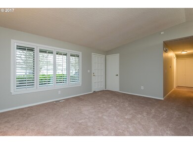 1615 SW Clara St, Troutdale, OR 97060 - photo 4