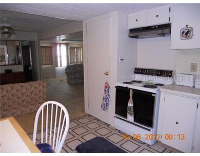 107 E Saint Annes Cir, Apollo Beach, FL 33572 - photo 7