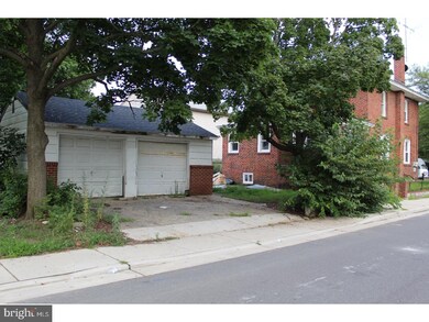 29 W Madison St, Paulsboro, NJ 08066 - photo 2