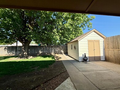 719 N Sullivan St, Ulysses, KS 67880 - photo 7