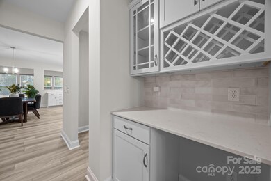 11224 Glasden Rd, Charlotte, NC 28278 - photo 6