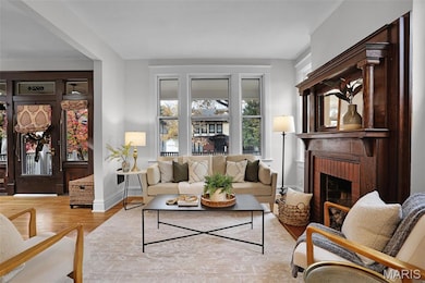 6924 Amherst Ave, Saint Louis, MO 63130 - photo 4