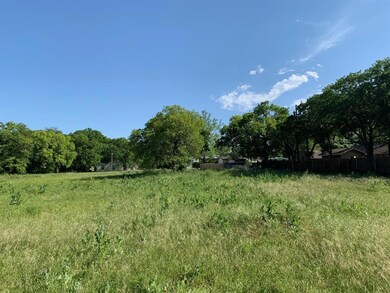 900 W Reeves Ave, Decatur, TX 76234 - photo 2