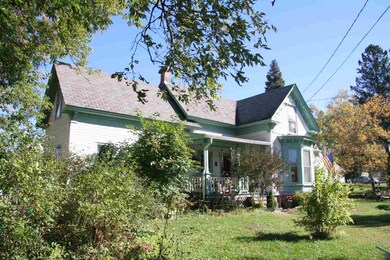 46 Emerson St, Saint Johnsbury, VT 05819 - photo 5