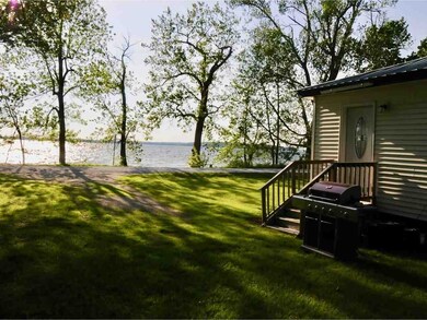 1327 Samson Dr, Saint Albans, VT 05478 - photo 2