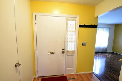 6 Inide Front Entry