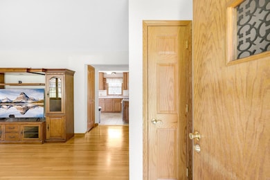 1714 Duluth St, Saint Paul, MN 55109 - photo 6