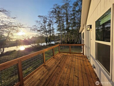 723 Broadway Ave, Hoquiam, WA 98550 - photo 5