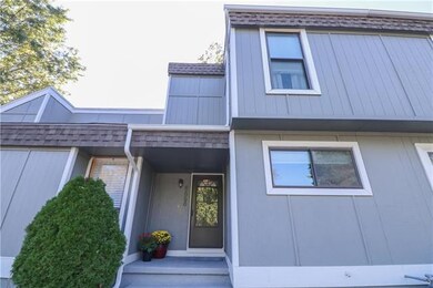 6556 Halsey St, Shawnee, KS 66216 - photo 2