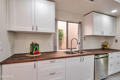 unlisted-address, Scottsdale, AZ 85258 - photo 4