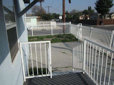 501 W Pear St, Compton, CA 90222 - photo 5