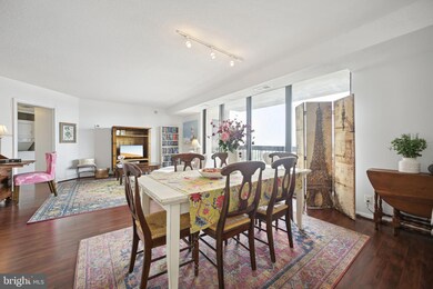 Skyline Square North and South unit 2014N, Baileys Crossroads, VA 22041 - photo 5