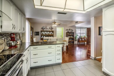 2304 Leisure World Mesa AZ-large-005-4-K