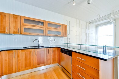 Boston Loft Condos unit 82, Boston, MA 02111 - photo 5