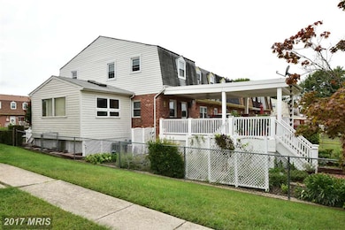 711 Kingston Rd, Baltimore, MD 21212 - photo 2
