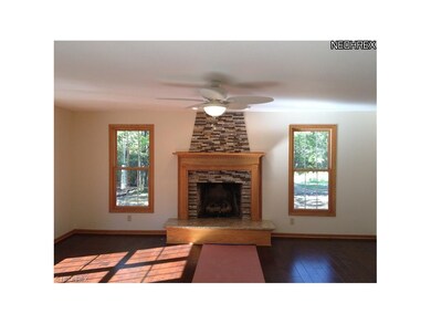 689 N Chillicothe Rd, Aurora, OH 44202 - photo 3