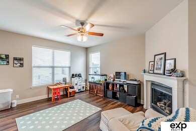 2205 S Mineral Dr, Papillion, NE 68046 - photo 5