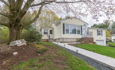 10 Roger Williams Dr, Greenville, RI 02828 - photo 4