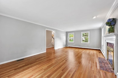 52 Coventry Ln, Longmeadow, MA 01106 - photo 2