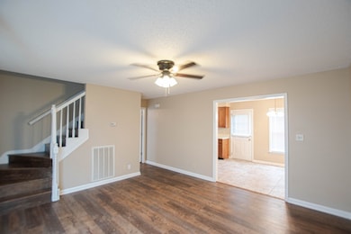 187 Old Farmers Rd, Clarksville, TN 37043 - photo 4