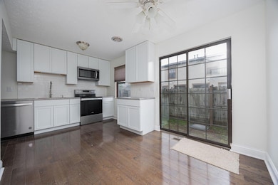 11-web-or-mls-Sarah Bowen - 7684 Alta Vi