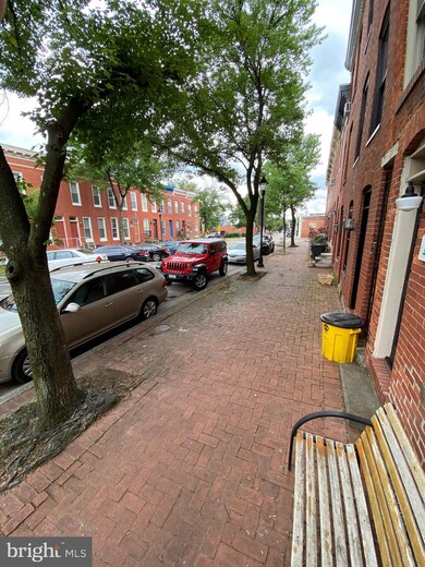 1035 W Barre St, Baltimore, MD 21230 - photo 2