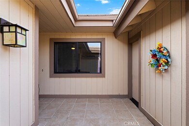 8519 Circle r Valley Ln, Escondido, CA 92026 - photo 3