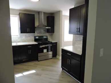 407 Beechwood Dr, Westmont, IL 60559 - photo 7